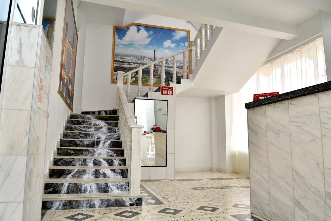 Casa Simescu I Hostel Caransebeş Εξωτερικό φωτογραφία